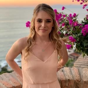 Meet your Posher, Emily